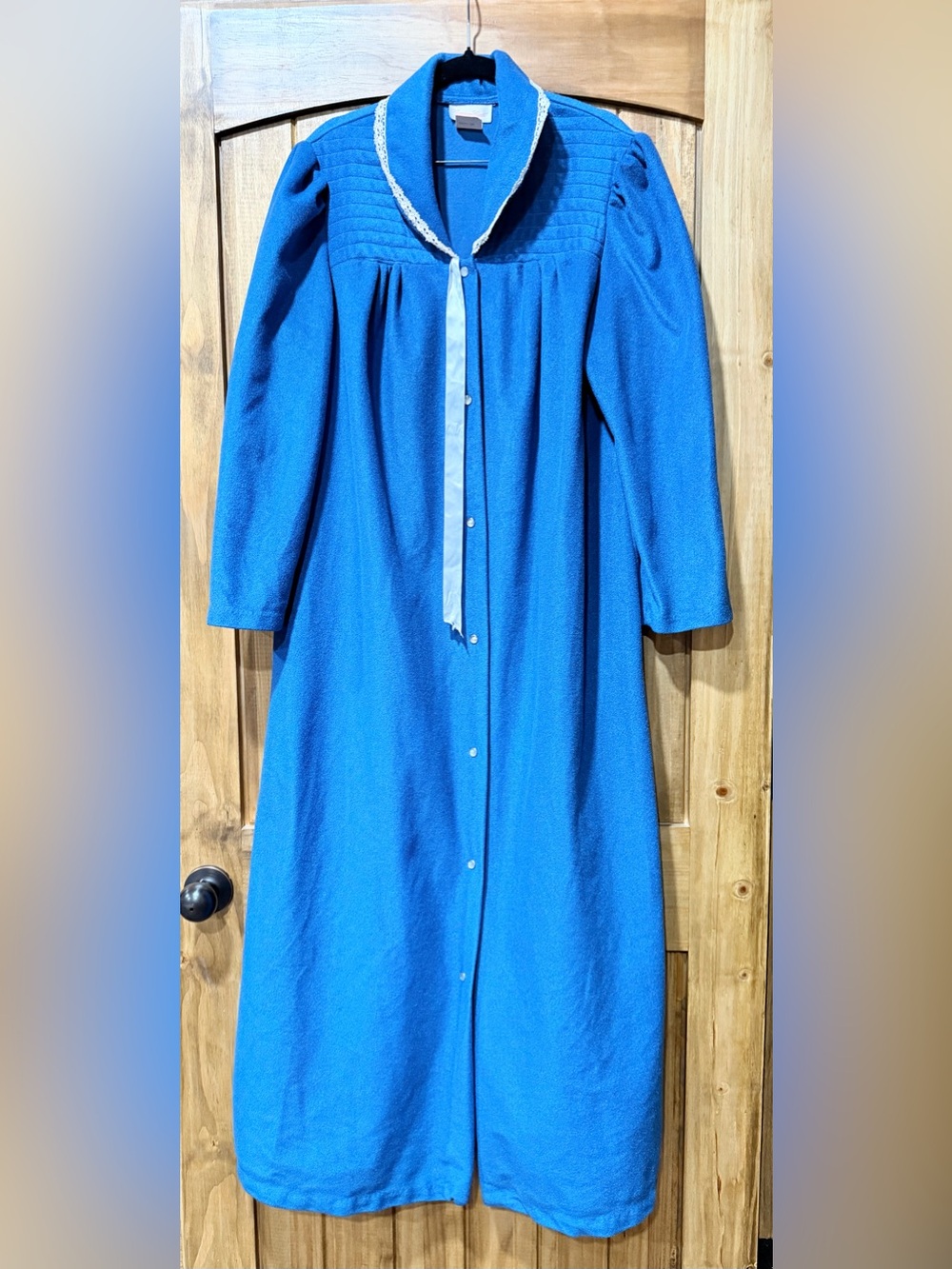 Cottage Court Maxi Robe in Blue Size Large